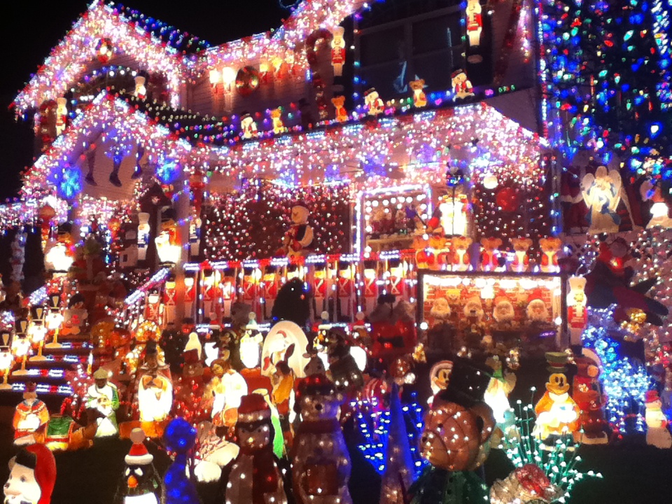 Christmas Decorations Queens Ny